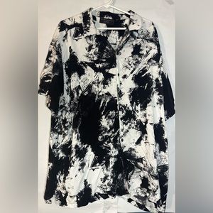 No Boundaries Men's Button Down Shirt